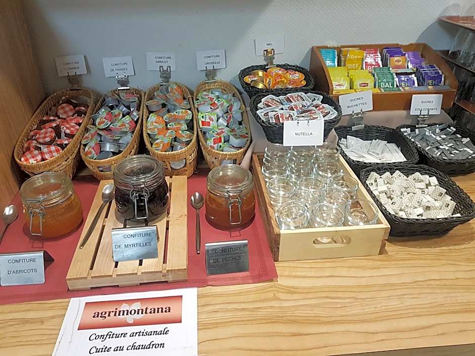 KYRIAD ORANGE Centre Ville - HOTEL RESTAURANT BAR - Galerie d'Art des Princes - Provence Alpes Côte d'Azur - France - Proche A7-A9 - exit21- Châteauneuf-du-Pape Avignon Bollene Nimes Valence - 24h-24h