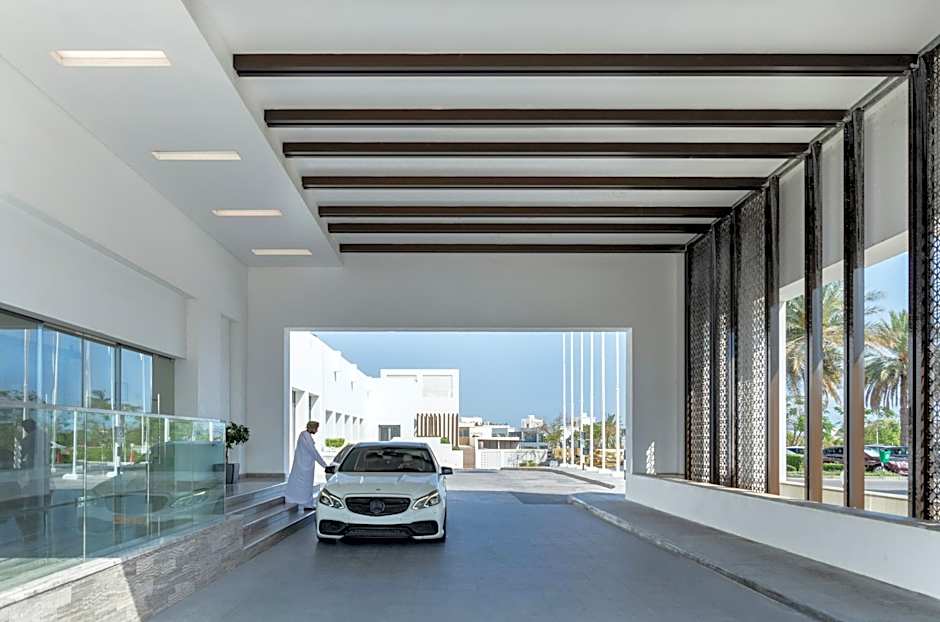 Crowne Plaza Muscat By IHG