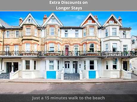 OYO The Lodge Bournemouth