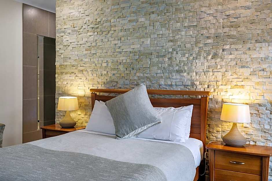 Captains at the Bay Bed & Breakfast