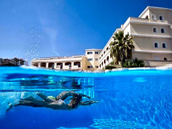 Gabbiano Azzurro Hotel & Suites