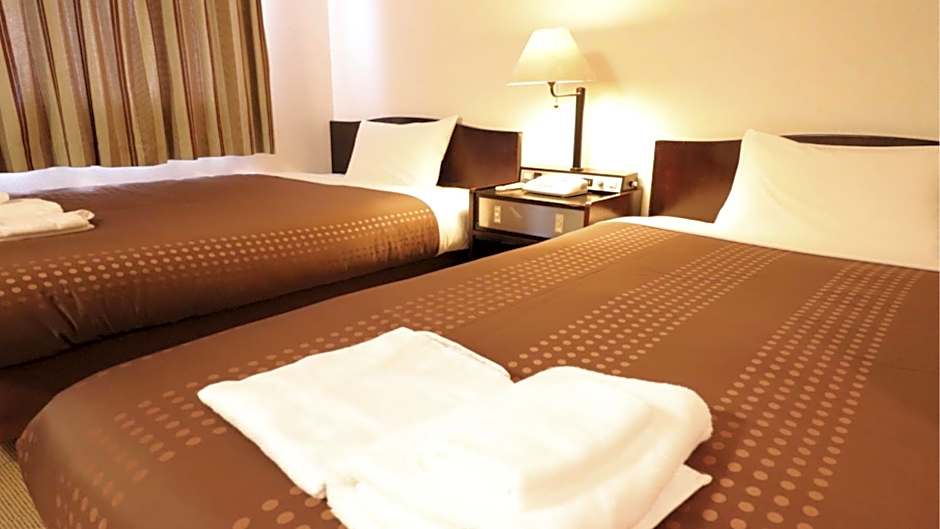 HOTEL FRONTIER YONAGO (???????????)