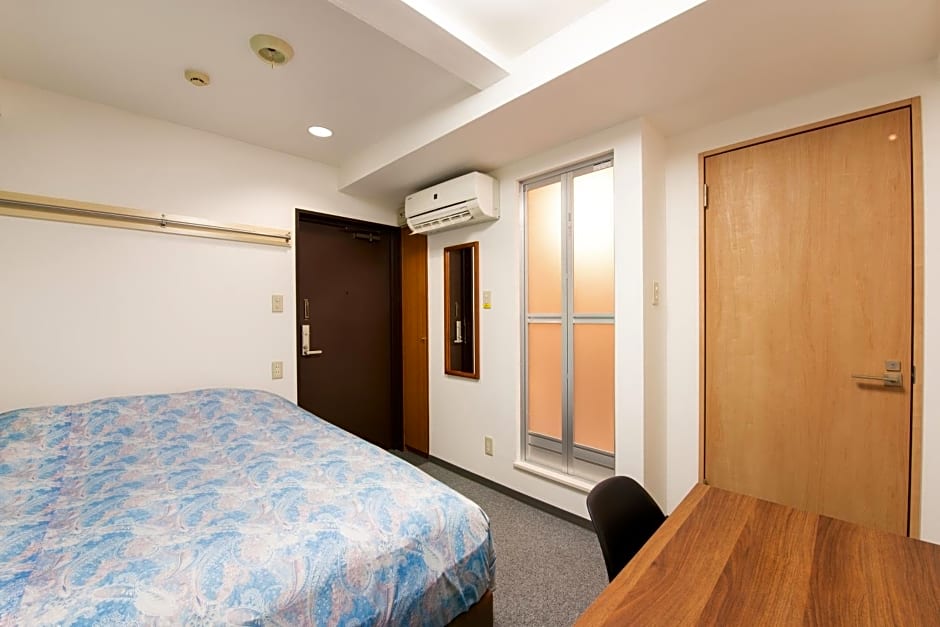 Yokohama Sakuragicho Town Hotel