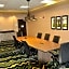 Holiday Inn Express Hotel & Suites Perry-National Fairground Area