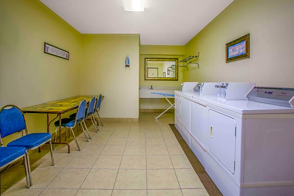 Ramada by Wyndham Branson – Branson, MO