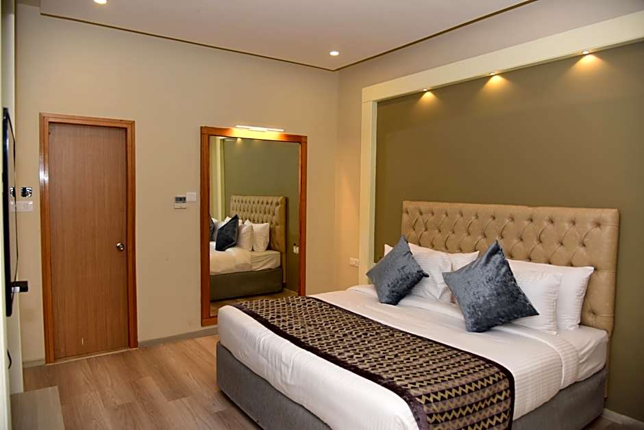 Photo 1 of 31 of Mango Hotels Naveen