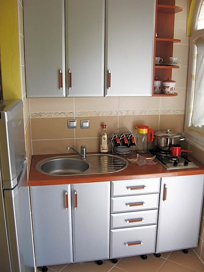 President Bungalows and Apartments