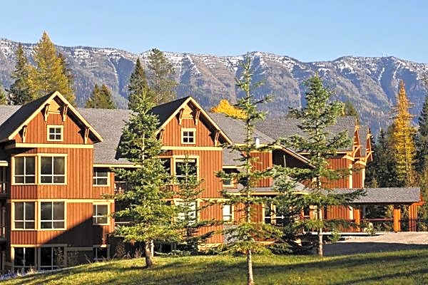 Timberline Lodges by Fernie Lodging Co