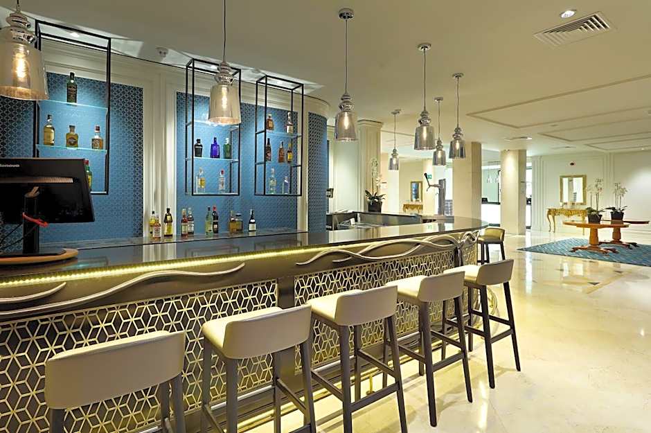 Eurostars Casa de la Lirica