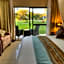 Azambezi River Lodge