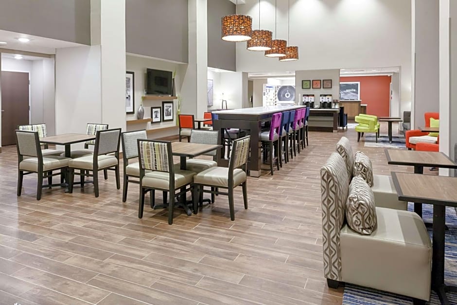 Hampton Inn By Hilton & Suites Overland Park South