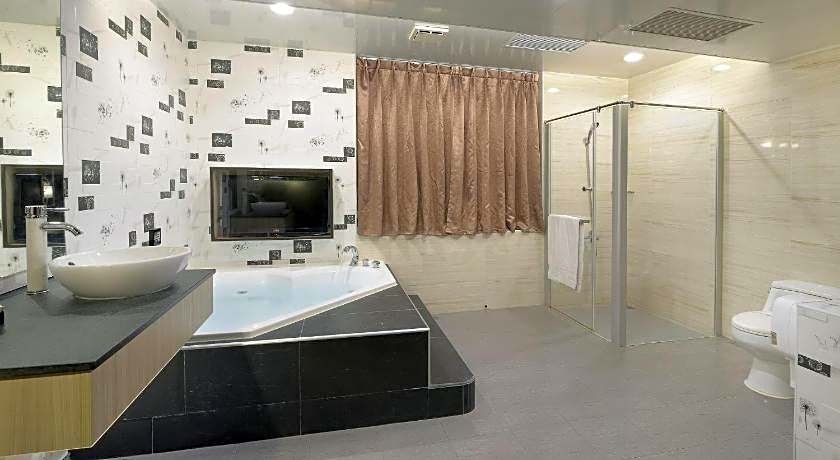 Holland Village Motel Hua Pin