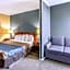 Econo Lodge Inn & Suites Radford-Blacksburg Area