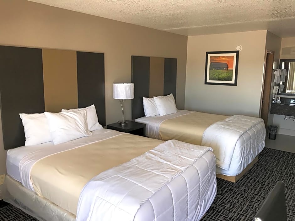 Days Inn by Wyndham Grove