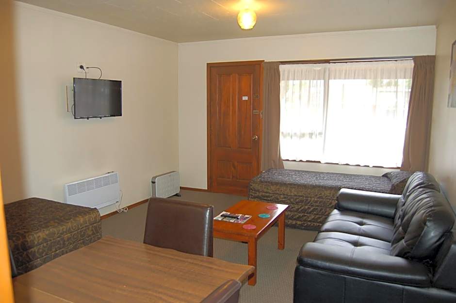 Carisbrook Motel