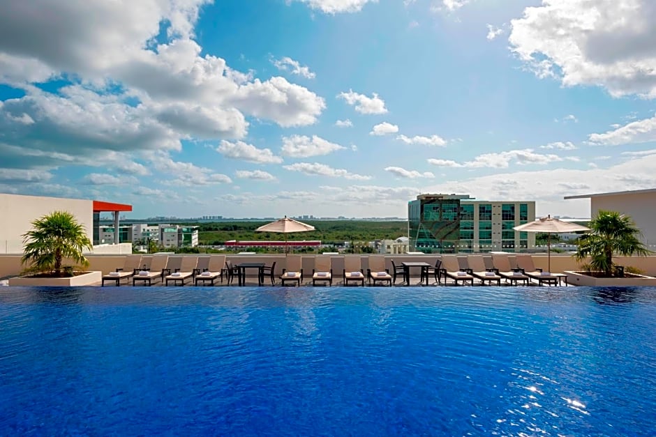 Four Points By Sheraton Cancun Centro