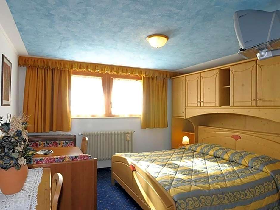 Hotel Pordoi - Fam Furgler