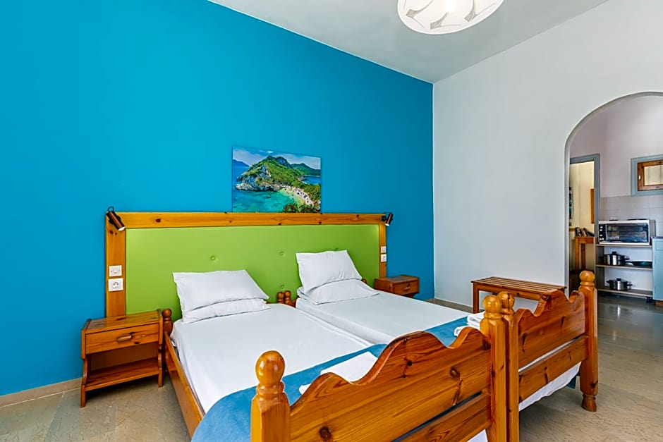 Alexandros Studios by Estia