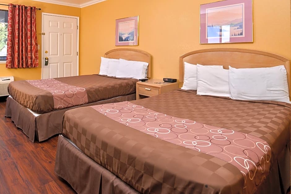 Americas Best Value Inn & Suites Clearlake Wine Country