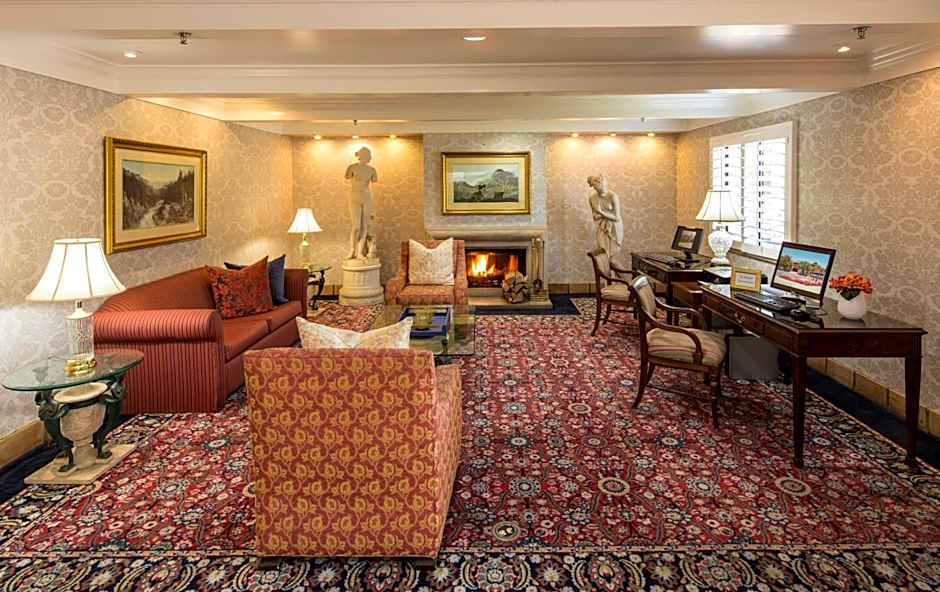 Campbell Inn Hotel