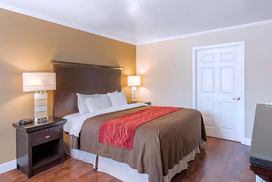 Rodeway Inn North Redding – Redding, CA
