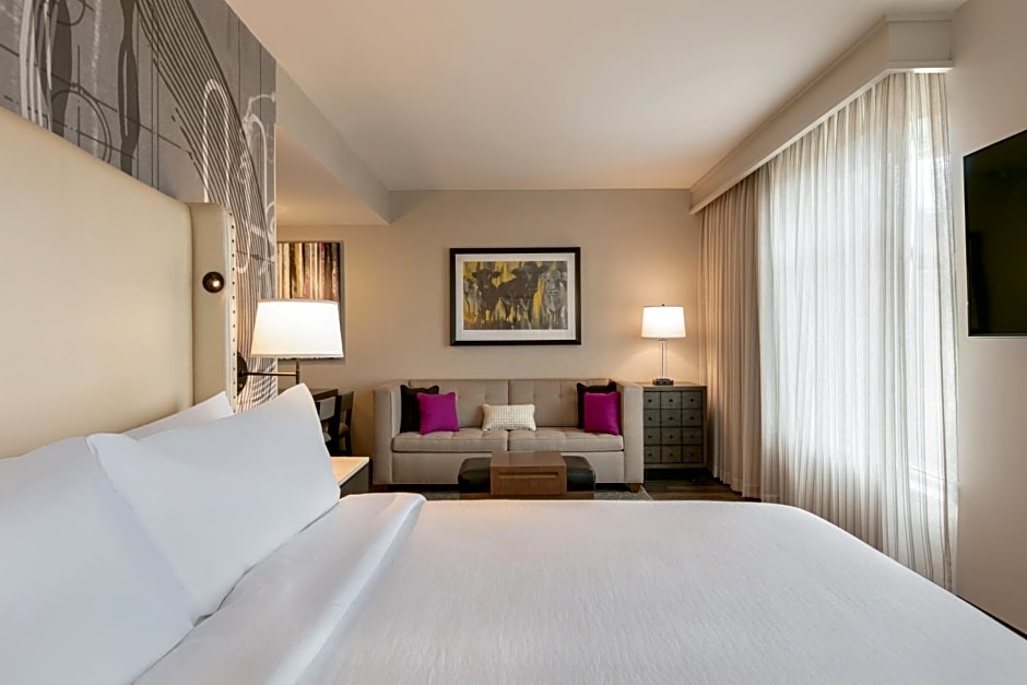 Embassy Suites By Hilton Berkeley Heights
