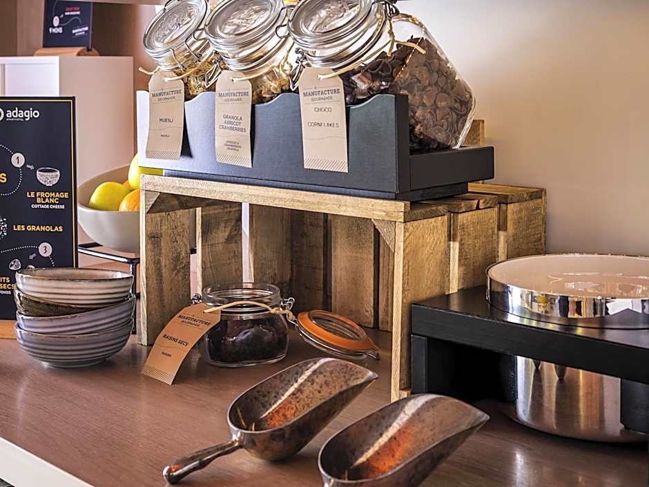 Aparthotel Adagio Access La Défense - Léonard De Vinci