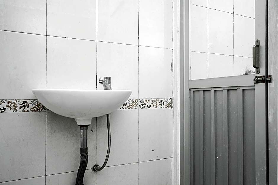 OYO 2319 Tengkawang Residence