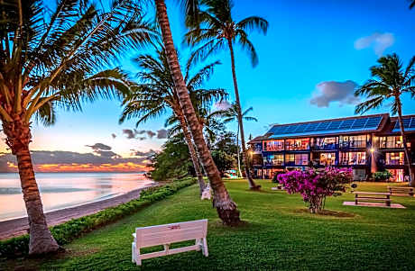 Castle Molokai Shores