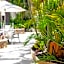 Noosa Tropicana