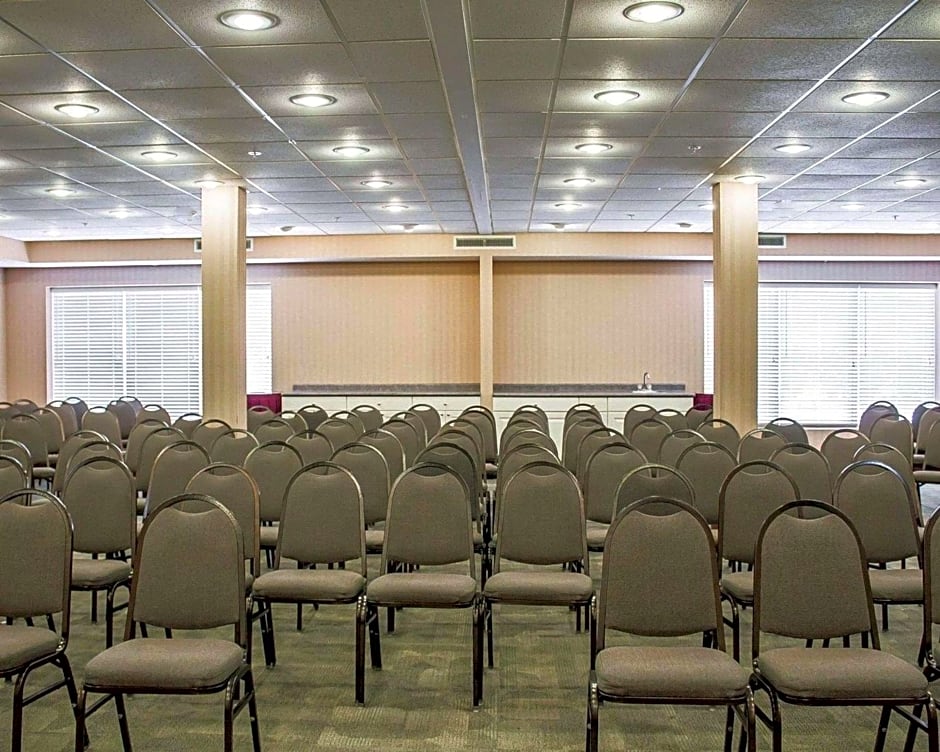 Quality Inn & Suites Conference Center