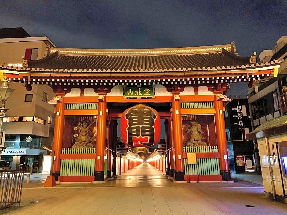 Apa Hotel Ochanomizu-Ekikita