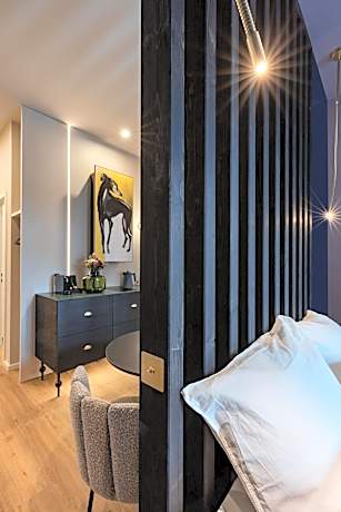 One-Bedroom Standard Apartment