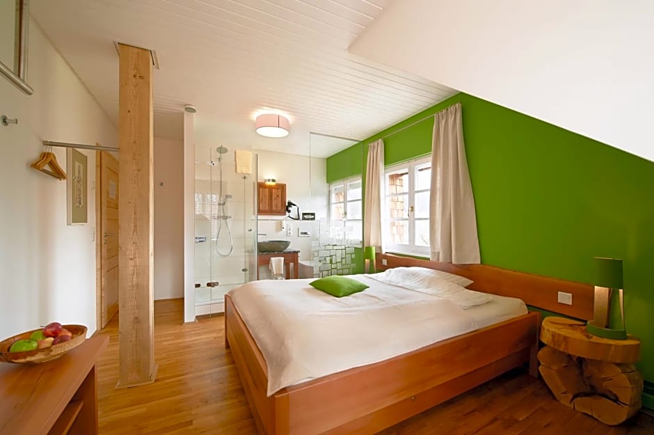 LindenGut Bio Hotel & Bio Herberge