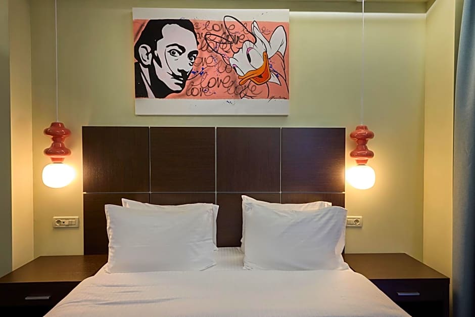 Athens Way Pop Art Hotel