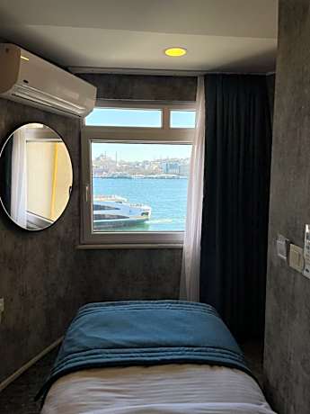 Deluxe Single Room with Sea View