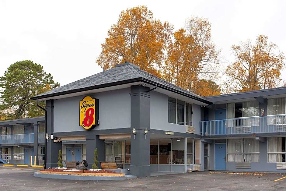 Super 8 by Wyndham Black Mountain