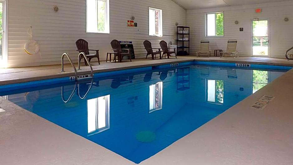 Clarion Pointe - Dillard near Blue Ridge Mountains