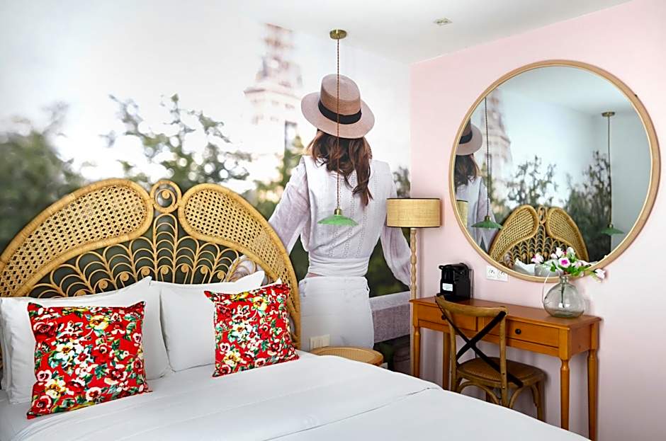 Le Glam's Hotel