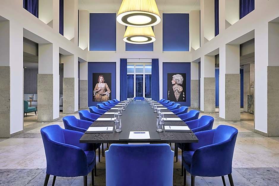 Hotel Luc, Autograph Collection