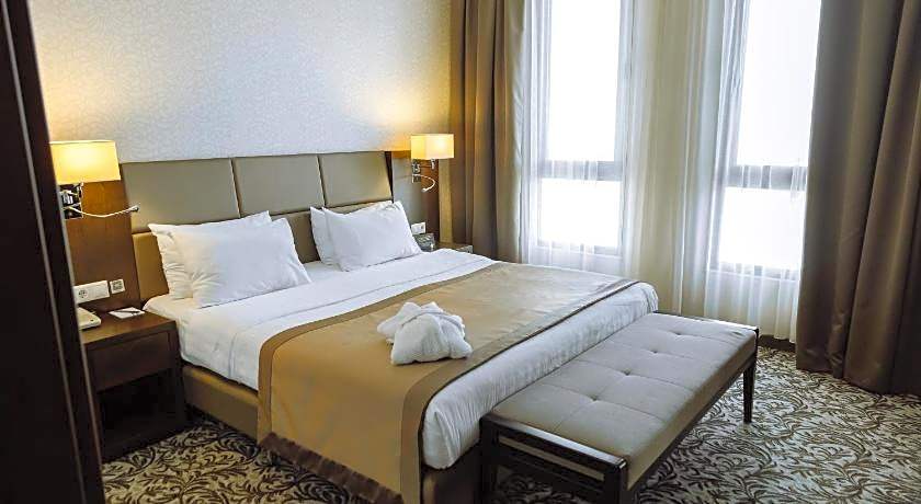 Holiday Inn Aktau By IHG