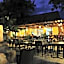 Estelle Hotel