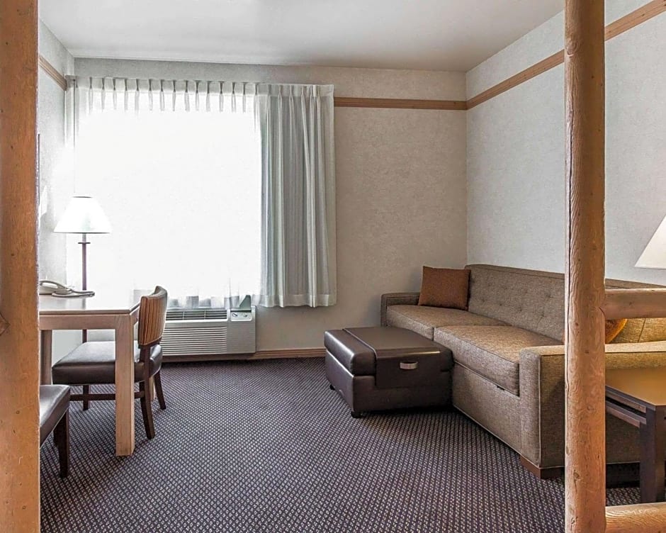 Quality Suites Moab near Arches National Park