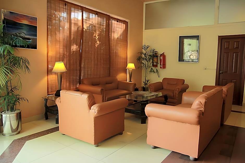 Hotel One Lalazar Multan