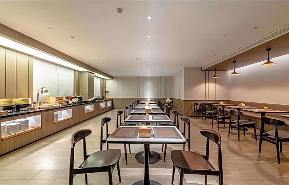 Hanting Hotel Yulin Development Zone Wanda Plaza