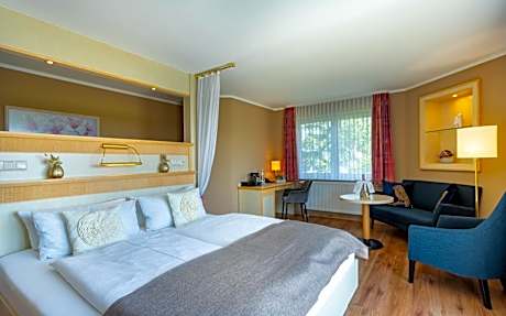 Large Double Room