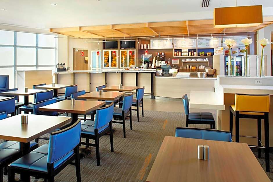Courtyard by Marriott Knoxville West/Bearden