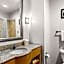 Comfort Suites Lindale - Tyler North
