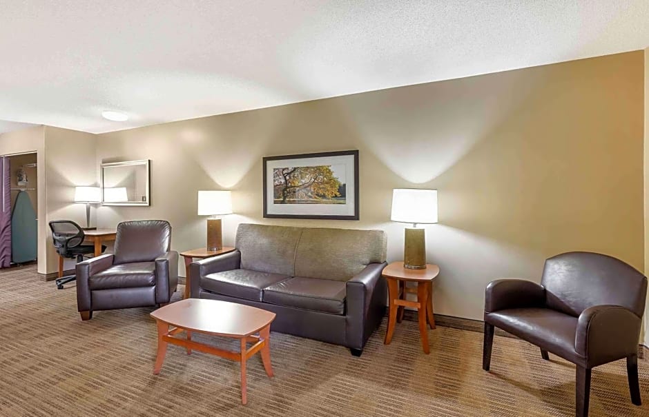 Extended Stay America Suites - Cleveland - Westlake