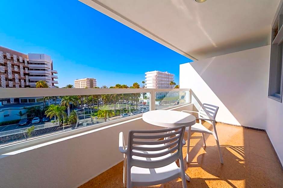 Fayna Apartments